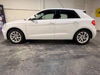 Used Audi A1 Sportback Sport 95 HP (69 kW) 2022 White Hatchback