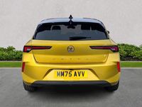 Second-hand Vauxhall Astra 2025 Galben Hatchback