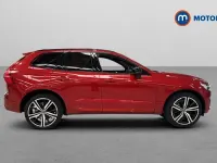 Used Volvo XC60 R-Design 197 HP (144 kW) 2021 Red SUV