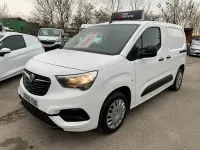Used Vauxhall Combo Sportive 100 HP (73 kW) 2020 White Van