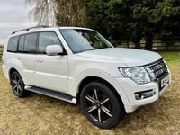 Used Mitsubishi Shogun 187 HP (137 kW) 2016 White SUV