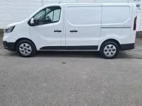 Nowe Renault Trafic 2025 Biały Minivan