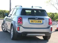 Usado Mini Cooper Countryman Classic 134 HP (98 kW) 2023 Cinzento SUV