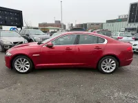 Begagnad Jaguar XF Premium Luxury 200 HK (147 kW) 2013 Röd Sedan