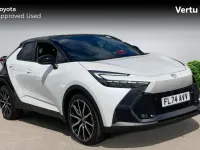 Used Toyota C-HR Sport 223 HP (164 kW) 2024 White SUV