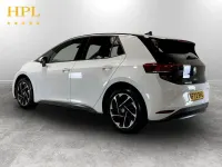 Używany VW ID.3 Pro 150 kW (204 KM) 2023 Biały Hatchback