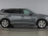 Used Audi Q7 Black Edition 231 HP (169 kW) 2023 Grey SUV