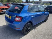 Usado Skoda Fabia Colour Edition 95 HP (69 kW) 2019 Azul Citadino