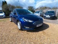 Used Ford Focus Zetec 125 HP (91 kW) 2018 Blue Hatchback