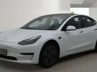 Used Tesla Model 3 Standard Range 208 kW (283 HP) 2021 White Sedan