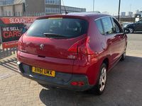 Used Peugeot 3008 Sport 112 HP (82 kW) 2011 Red Estate
