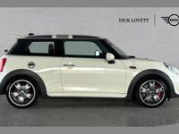 Used Mini John Cooper Works Hatch 228 HP (167 kW) 2018 White Hatchback