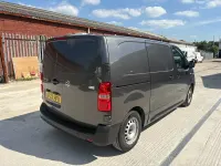 Used Vauxhall Vivaro 120 HP (88 kW) 2022 Grey MPV