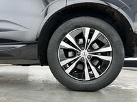 Used Volvo XC60 Momentum 194 HP (142 kW) 2022 Black SUV