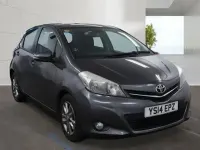 Used Toyota Yaris Multidrive S 101 HP (74 kW) 2014 Grey Hatchback