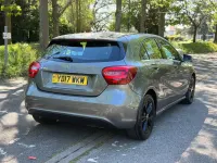 Begagnad Mercedes A160 Executive 2017 Grå Halvkombi