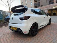 Used Renault Clio IV Trophy 2015 White Hatchback