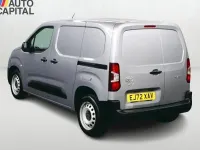 Usado Toyota Proace Active 100 HP (73 kW) 2022 Cinzento Monovolume