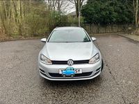 Begagnad VW Golf VII SE 105 HK (77 kW) 2015 Silver Kombi
