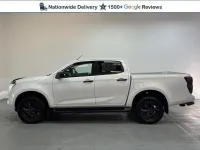 Used Isuzu D-Max 163 HP (119 kW) 2023 White Pickup