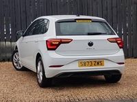Used VW Polo Style 95 HP (69 kW) 2024 White Hatchback