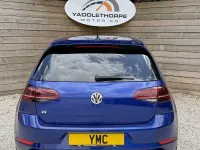 Used VW Golf VII R 310 HP (228 kW) 2018 Blue Hatchback