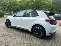 Used VW ID.3 Pro Performance 150 kW (204 HP) 2022 White Hatchback