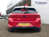 Used Vauxhall Astra 113 kW (154 HP) 2024 Red Hatchback