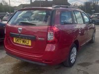 Used Dacia Logan MCV Lauréate 90 HP (66 kW) 2017 Red Estate