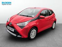 Usado Toyota Aygo X-play 2018 Vermelho Citadino