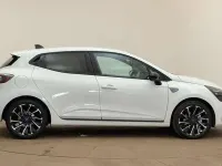 Used Renault Clio V Esprit Alpine 143 HP (105 kW) 2024 White  Hatchback