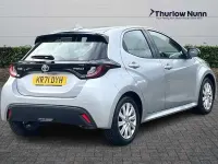 Second-hand Toyota Yaris Hybrid 116 CP (85 kW) 2021 Argintiu Hatchback