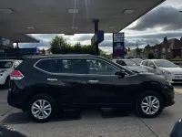 Used Nissan X-Trail Acenta 130 HP (95 kW) 2016 Green SUV