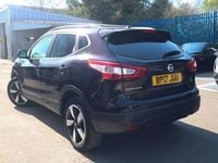 Used Nissan Qashqai N-Vision 115 HP (84 kW) 2017 Black SUV