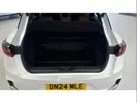 Used Lexus LBX 136 HP (100 kW) 2024 White SUV