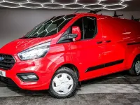 Używany Ford Transit Custom Trend 130 KM (95 kW) 2021 Czerwony Van