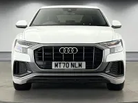 Used Audi Q8 S-Line 286 HP (210 kW) 2020 Glacier white SUV