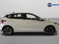 Used Hyundai i20 SE 101 HP (74 kW) 2022 White Hatchback