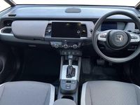 Used Honda Jazz Hybrid 109 HP (80 kW) 2023 White Hatchback