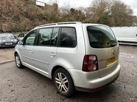 Used VW Touran SE 105 HP (77 kW) 2009 Silver MPV