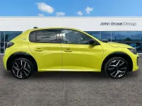 Used Peugeot e-208 GT 114 kW (156 HP) 2024 Yellow Hatchback
