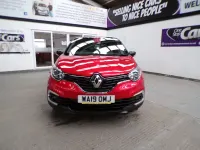 Used Renault Captur Iconic 90 HP (66 kW) 2019 Red/black SUV