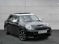 Używany Mini Cooper S Exclusive 176 KM (129 kW) 2024 Czarny Hatchback