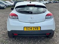 Used Renault Mégane Coupé Dynamique 110 HP (80 kW) 2014 White Coupe