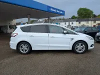 Used Ford S-MAX Titanium 2015 White MPV