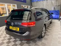 Usado VW Passat Business 150 CV (110 kW) 2019 Gris Familiar