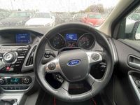 used Ford Focus Titanium Navigator Hatchback