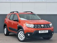 Usado Dacia Duster Comfort 115 HP (84 kW) 2021 Laranja SUV