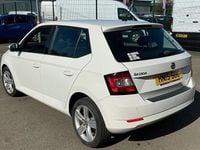 Used Skoda Fabia SE L 90 HP (66 kW) 2015 White Hatchback