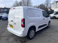 Used Vauxhall Combo Sportive 100 HP (73 kW) 2020 White Van